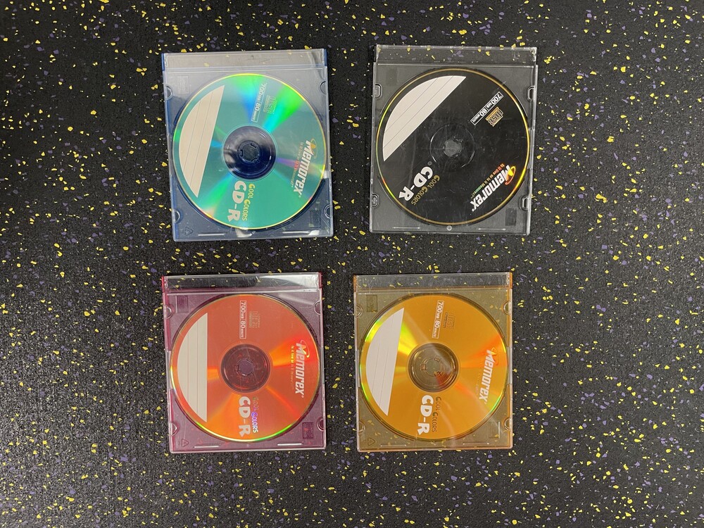 Memorex Cool Colors CD-R 700 MB 80 Minute Writable Discs Set of 4